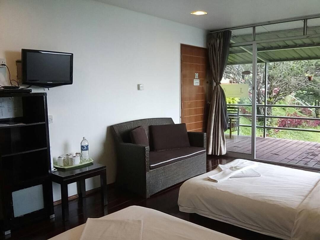J Residence Kampong Kundassan Δωμάτιο φωτογραφία